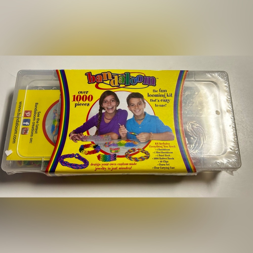 BANDALOOM As Seen on TV Bracelet Making Kit Jewelry for Kids over 1000 pieces